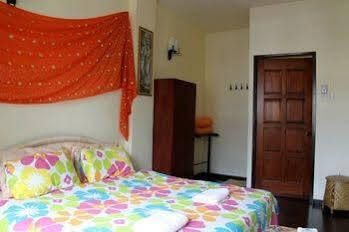 Sarang Vacation Homes Куала Лумпур Екстериор снимка